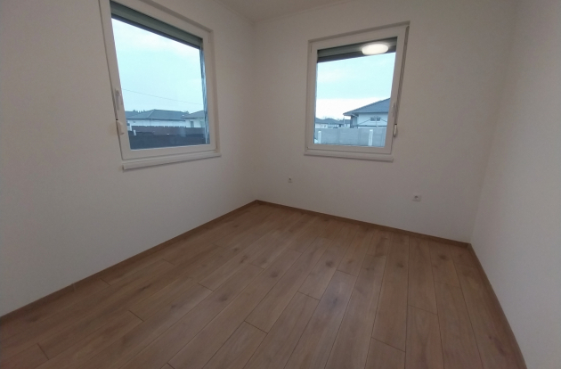 Kiadó nappali +4 szobás új építésű ház Kecskeméten