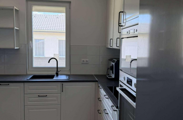 Kiadó nappali +4 szobás új építésű ház Kecskeméten